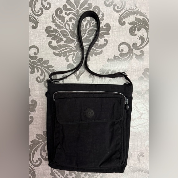 Kipling Black Crossbody Bag - Picture 1 of 6